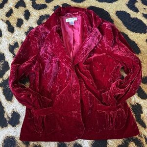 JUDITH HART 
vintage crushed velvet jacket
Size 16